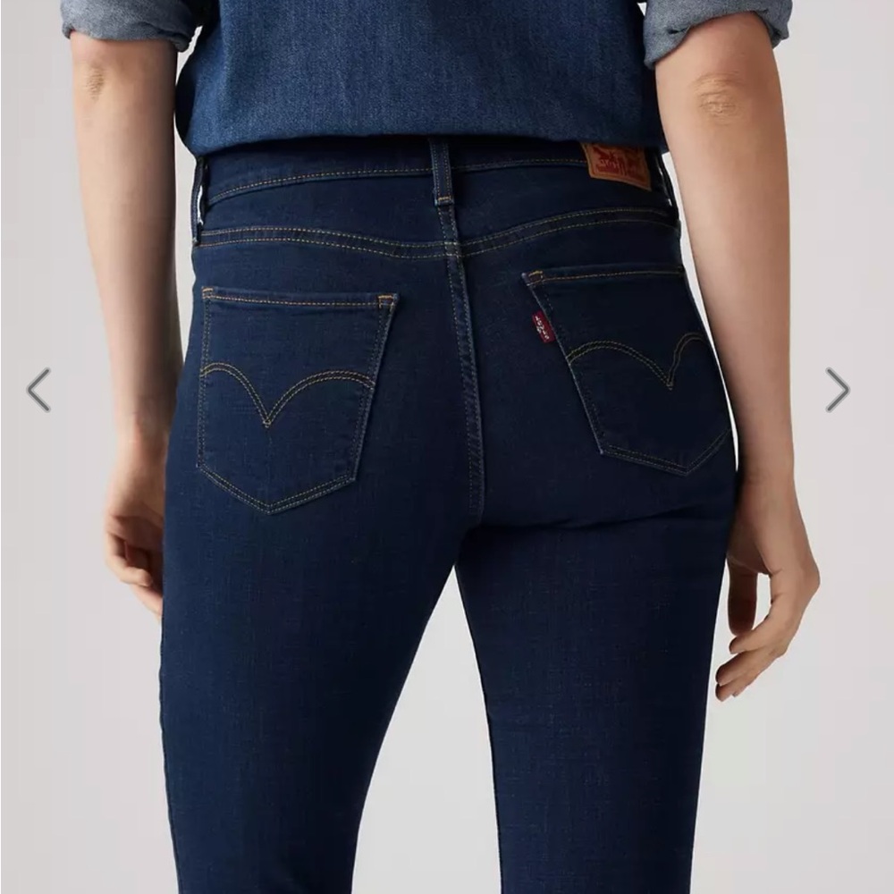 6/$32🛍️ Levi's | Women's 311 Shaping Skinny, 25